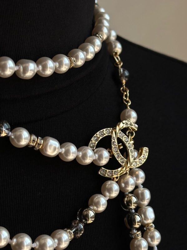 Chanel Pearl Belt Necklace Fish Head (2023)