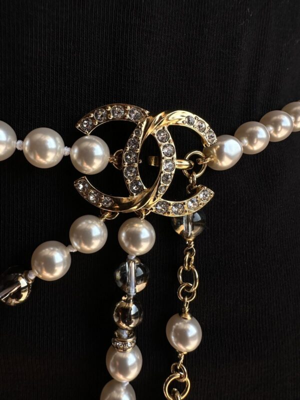 Chanel Pearl Belt Necklace Fish Head (2023)
