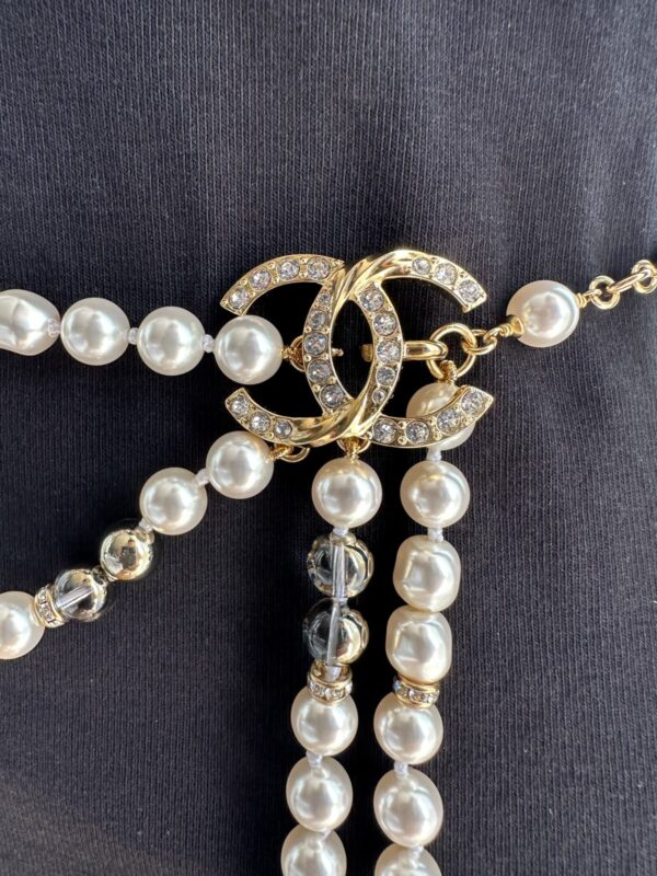 Chanel Pearl Belt Necklace Fish Head (2023)