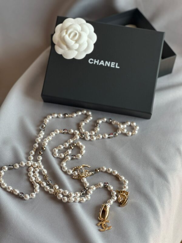 Chanel Pearl Belt Necklace Fish Head (2023)