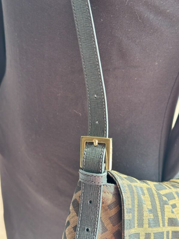 IMG_5073 Fendi XXL Baguette (2011)